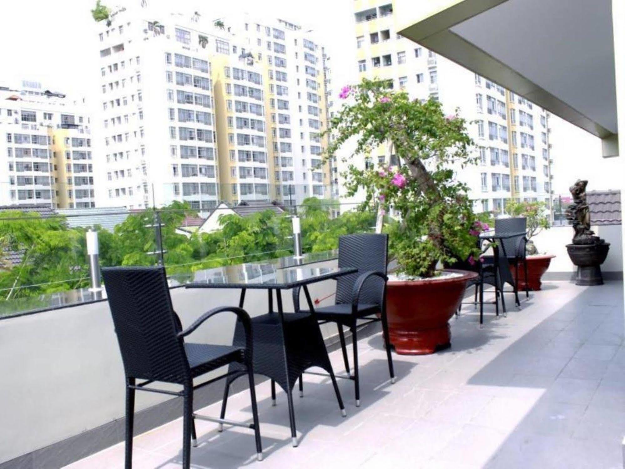 הו צ'י מין סיטי Song Hung Hotel & Serviced Apartments - Can Ho Dich Vu & Khach San מראה חיצוני תמונה